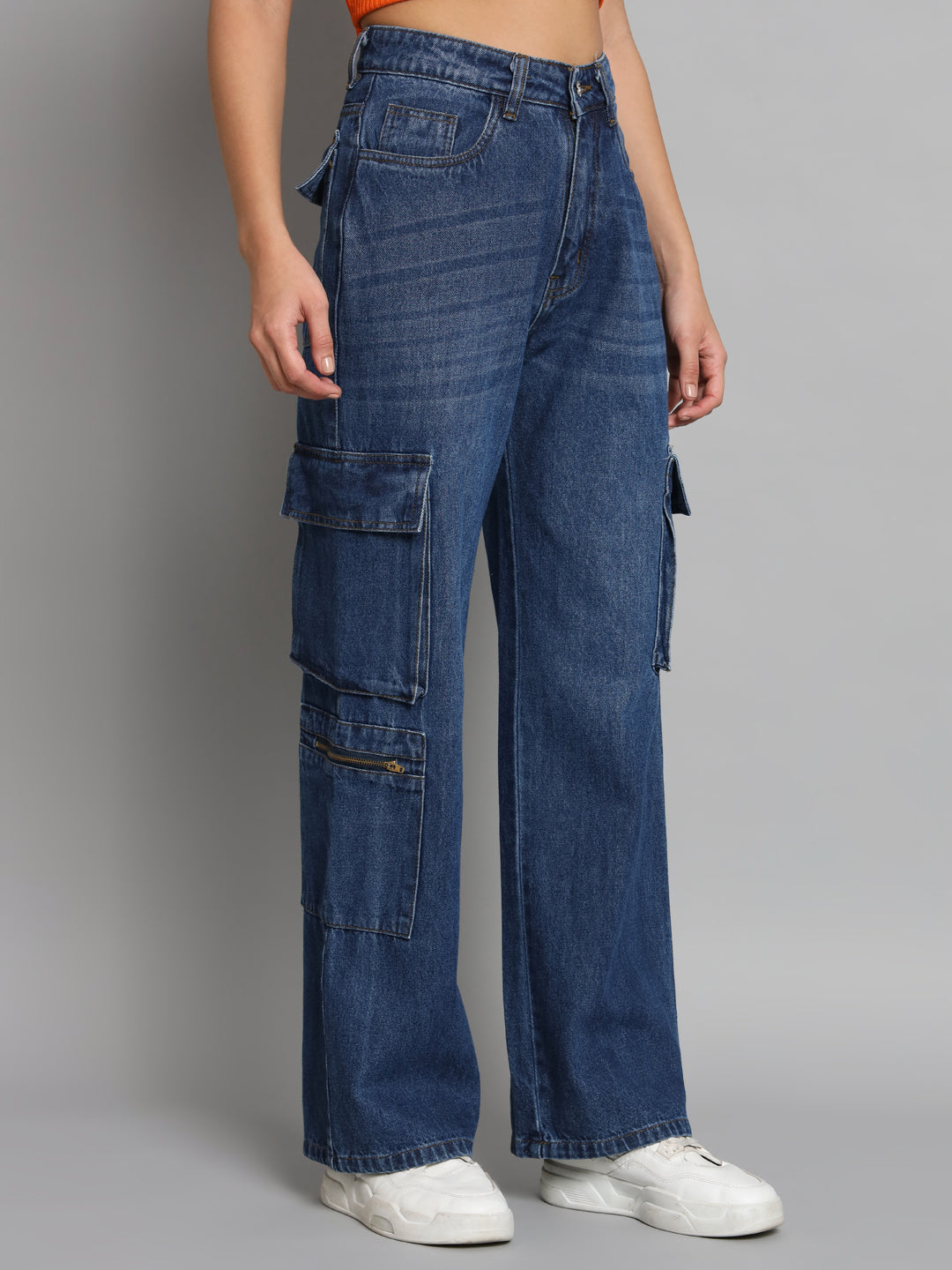 Straight Fit Women cargo jeans at Rs 450/piece in New Delhi